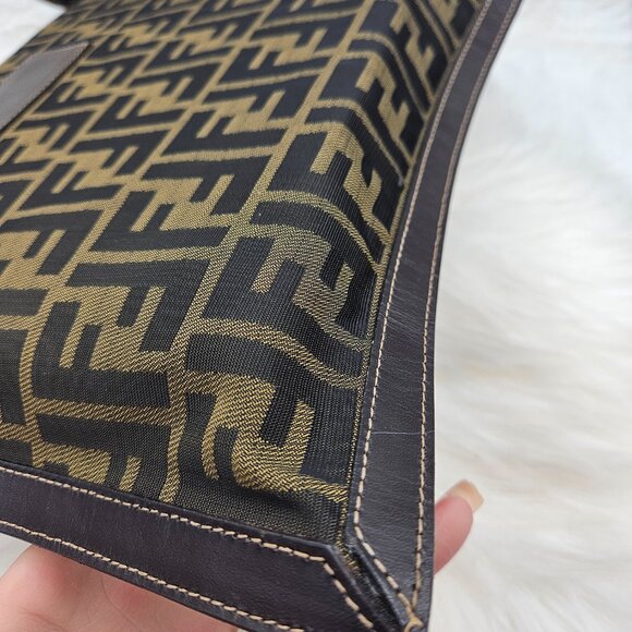 FENDI Zucca Pattern FF Clutch - Picture 12 of 17